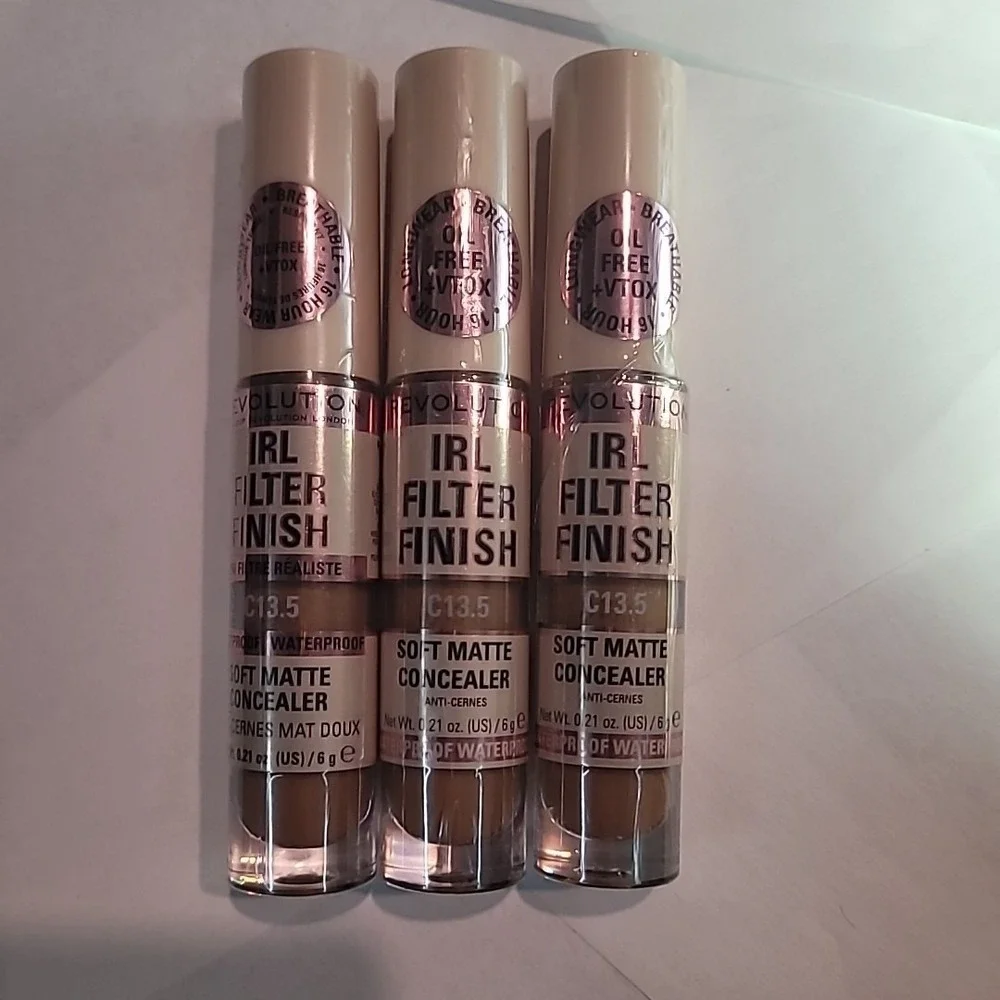 Lot of 3‎ | Revolution IRL Filter Finish Soft Matte Concealer (0.21oz/6g) C13.5